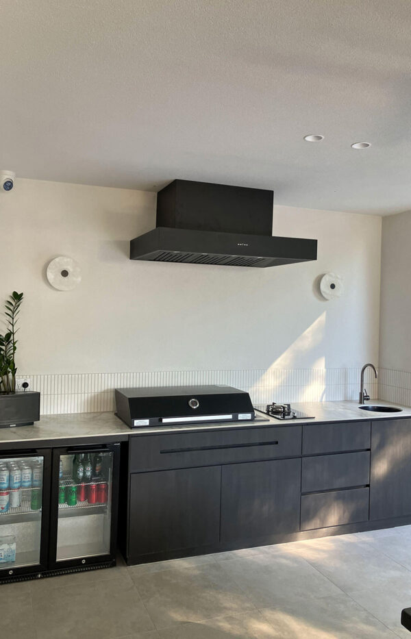 Black BBQ Alfresco Rangehood 1200mm (Non Silent) - Image 3